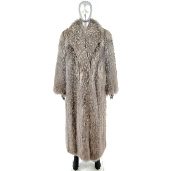 Women's Silver Fox Fur Winter Coat - Luxurious Outerwear